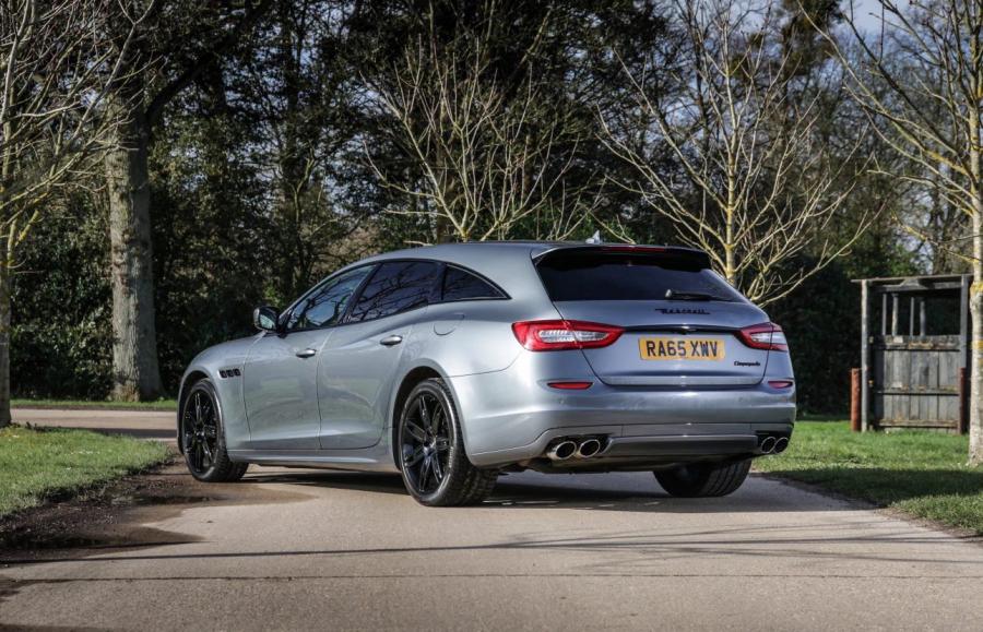  Maserati Quattroporte Shooting Brake 2013 года  (UK) (фото 16 из 18)